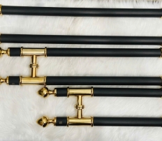 TAY NẮM SEN KHÚC VÀNG 