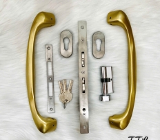 KHÓA LÙA C TAY ĐÚC 