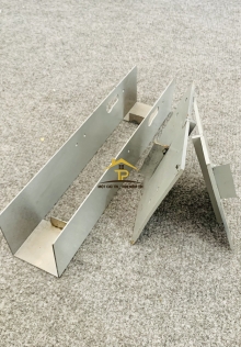 Dưỡng Khoá, Dưỡng lề