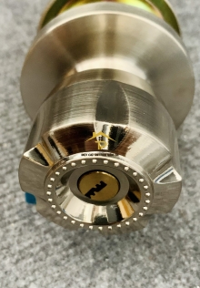 Khoá tròn trắng pasini