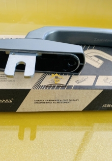 Tay đa điểm xám Draho