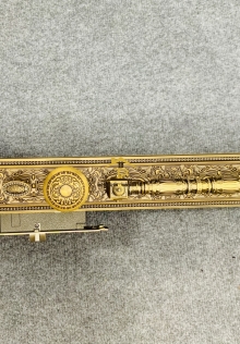 Khoá đại sảnh màu đồng