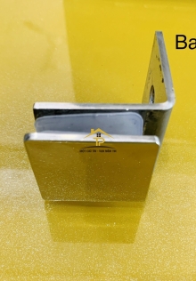 Bas kính tường 90