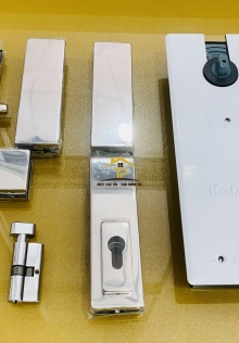 Bộ Phụ kiện bản lề sàn Kedesi inox