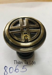 Tay nắm tủ gù cổ điển 8065