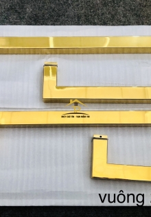 Tay phòng tắm vuông 25 vàng bóng ( vuông góc )